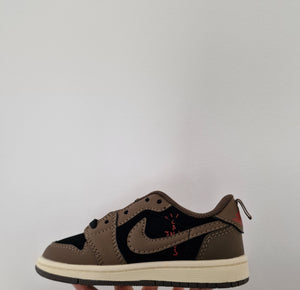 LP Low Custom Brown/Black Sneakers