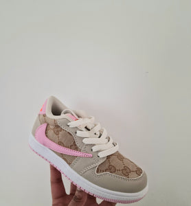 LP Low Custom GG Pink/Beige Sneakers