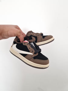LP Low Custom Brown/Black Sneakers